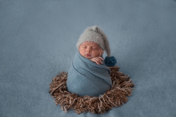 50+ Nama Bayi Indah Terinspirasi dari Indonesia Timur