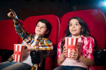 Rekomendasi Film Keluarga di 2020 Buat Anda dan Anak