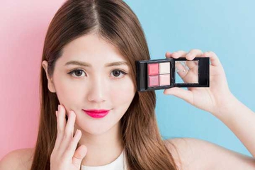 Bikin Mata Cantik! Rekomendasi Eyeshadow Palette Lokal di bawah 100 Ribu