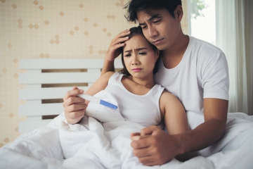 Benarkah Menunda Kehamilan Membuat Moms Sulit Memiliki Anak?