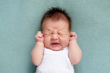 Waspada! Ini 5 Penyebab Suhu Tubuh Bayi Rendah (Hipotermia)