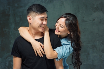 5 Jenis Pujian yang (Diam-Diam) Disukai Suami