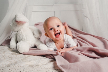 50+ Rekomendasi Nama Bayi Laki-Laki Unik dan Artinya