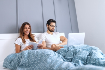Suami Anda Introvert? Ini Cara Dukung dan Menghadapinya