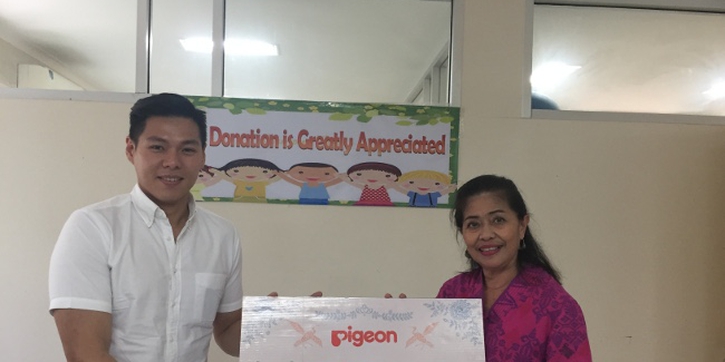 Penyerahan Donasi “Program Pigeon Care” Kain Batik