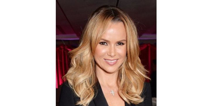 Amanda Holden, Bangkit dari Trauma Melahirkan