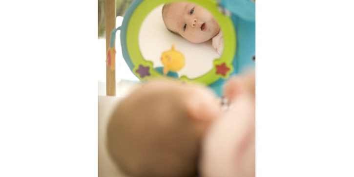 Brain Games untuk Bayi 6-9 Bulan