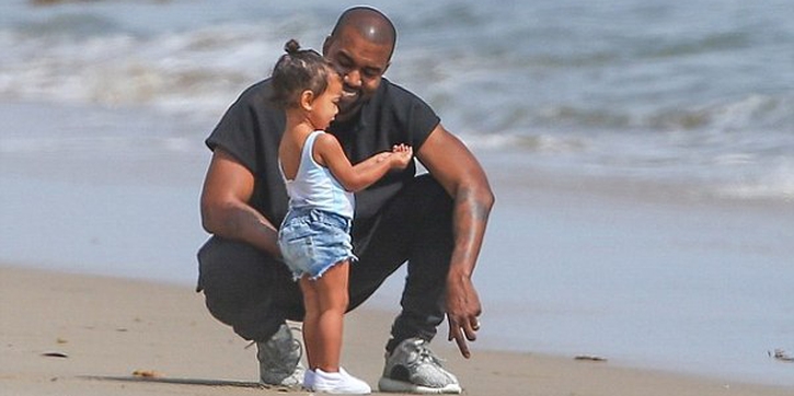 Kanye West, Sunday at the Beach
