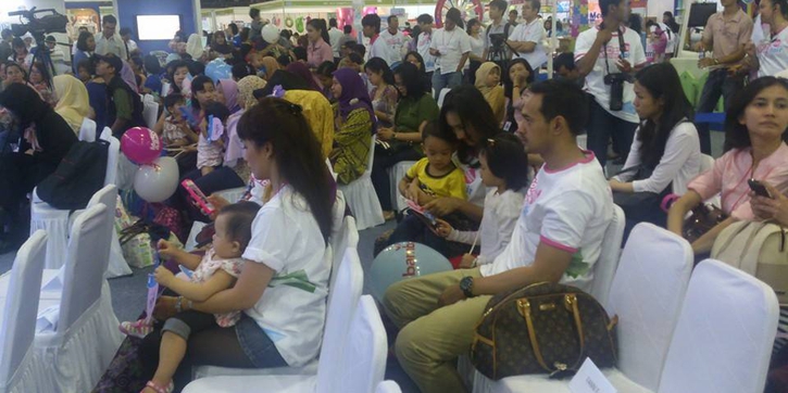 Jumpa Selebriti di M&B Fair 2013