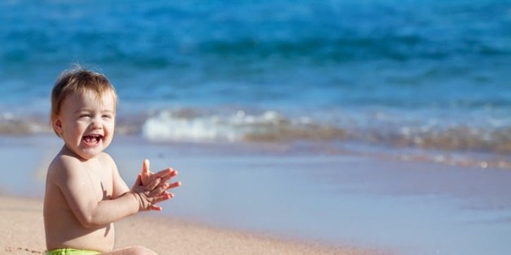 Inspirasi Nama Bayi Bermakna Laut yang Indah dan Tenang