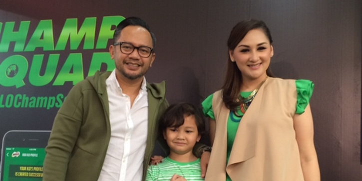 Indra Brasco & Mona Ratuliu Ajak Raka Lebih Aktif