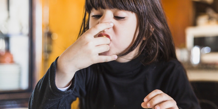 Ketahui Tipe Balita Picky Eater: Preferential Eater