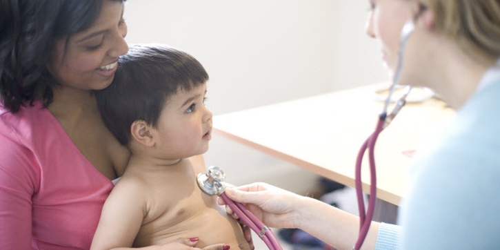 4 Tips Meredakan Batuk dan Pilek pada Anak