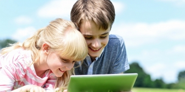 3 Tips Agar Anak Tidak Kecanduan Game 