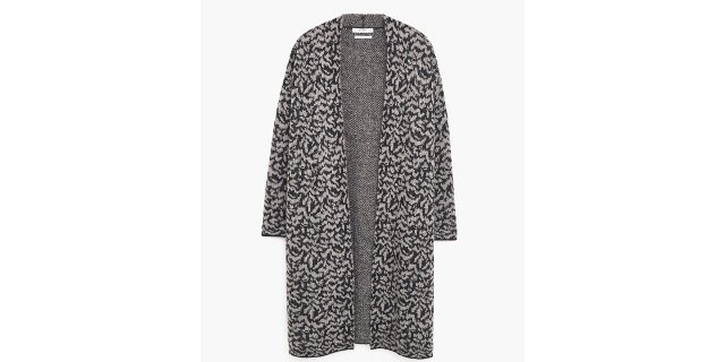 Stylish dengan Long Cardigan