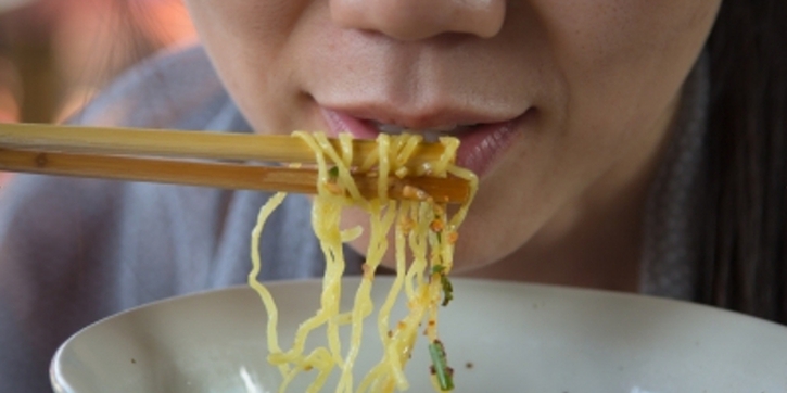 Bolehkah Konsumsi Makanan Cepat Saji Saat Hamil?