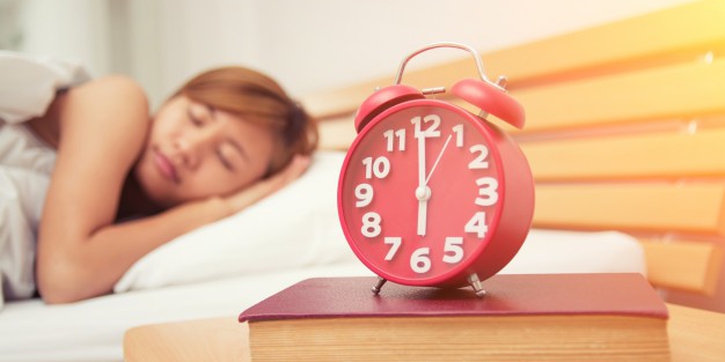Ini Risiko Tidur Terlalu Lama Saat Weekend, Waspada!