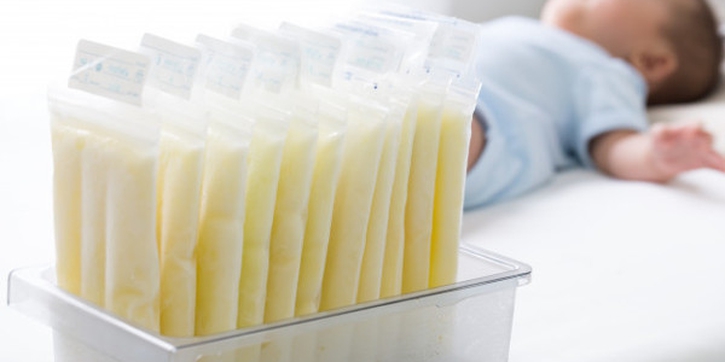 12 Tips Sukses ASI Eksklusif untuk Ibu Bekerja