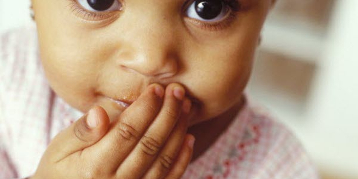 Tips Hadapi Si Kecil yang Sulit Makan (2)
