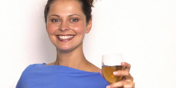 Alkohol Lebih Berbahaya dari Rokok?