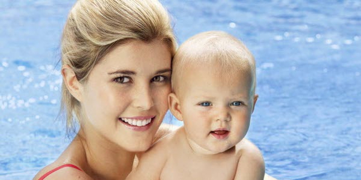 Ajari Bayi Berenang