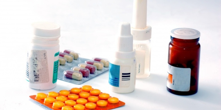 Tips Menyimpan Obat Anak di Lemari Es