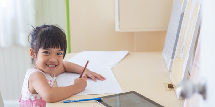 Homeschooling atau Sekolah Biasa, Pilih Mana?