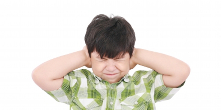 4 Trik Mengatasi Ketakutan Berlebih pada Anak