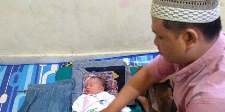 Bayi Lahir di Palembang Dinamai Adibah Asian Games