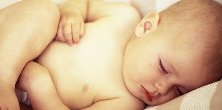 3 Cara Mudah Meredakan Pilek Si Kecil