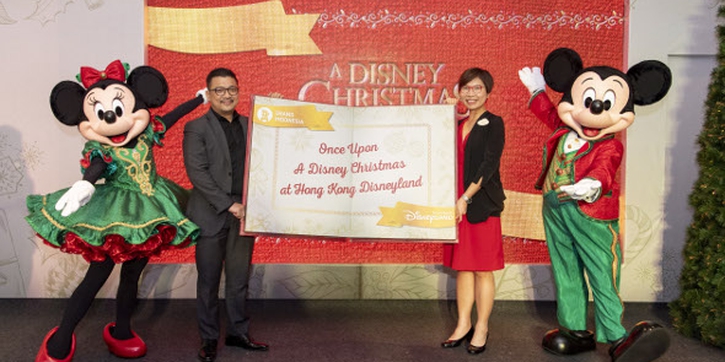 Rayakan Natal ala Disneyland di Jakarta? Bisa kok! 