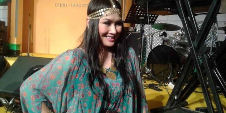 Titi DJ Berbuka dengan Menu Sehat