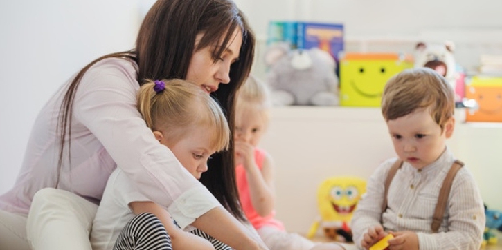 4 Tips Memilih Tempat Penitipan Anak yang Tepat