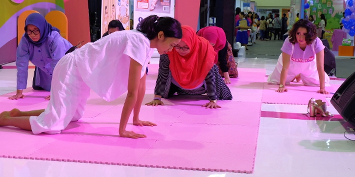 Manfaat Prenatal Yoga