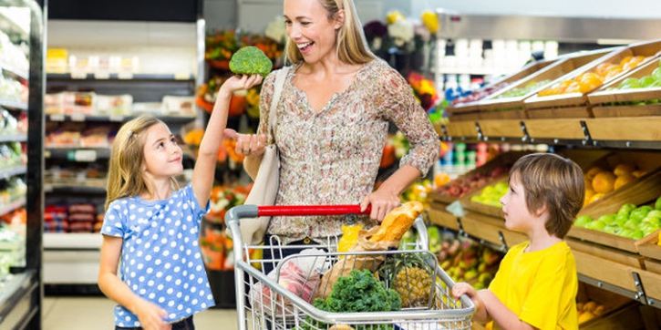 Repot Membawa Anak ke Supermarket? Lakukan 10 Hal Ini