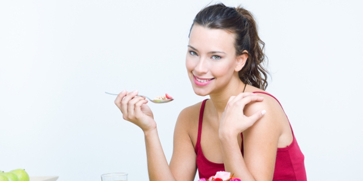 14 Makanan yang Dilarang untuk Ibu Menyusui