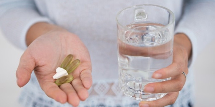 Bolehkah Minum Obat Saat Hamil?