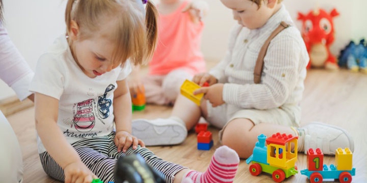 7 Mainan Anak Ini Berbahaya! Jauhkan dari Si Kecil Moms