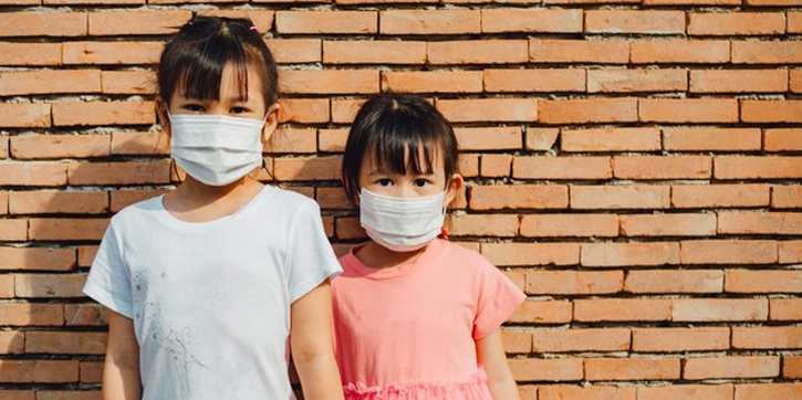 Rekomendasi Masker Sekali Pakai yang Aman untuk Si Kecil