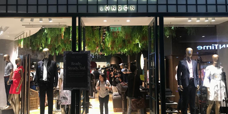 Belanja Bernuansa Teh di Gerai Baru Ted Baker