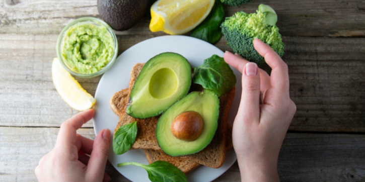Cocok untuk Diet, Ini 5 Buah yang Bikin Kenyang Lebih Lama