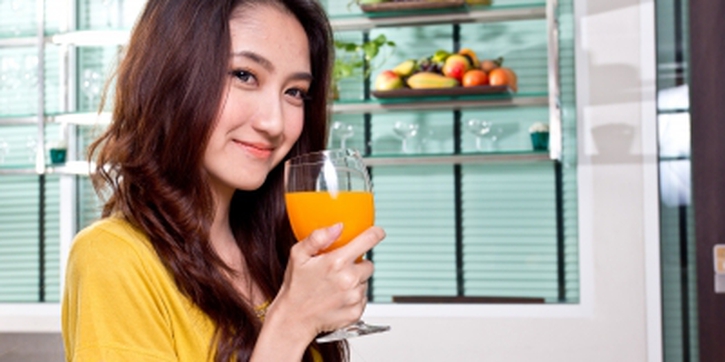 Praktis dan Sehat dengan Cold Press Juice