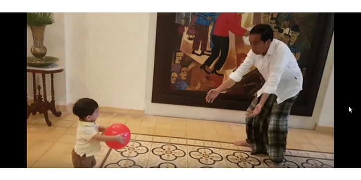 Intip Serunya Akhir Pekan Presiden Jokowi & Cucunya