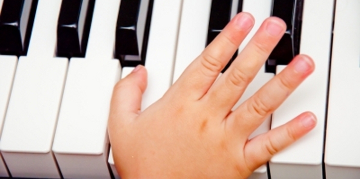 Manfaat Bermain Alat Musik