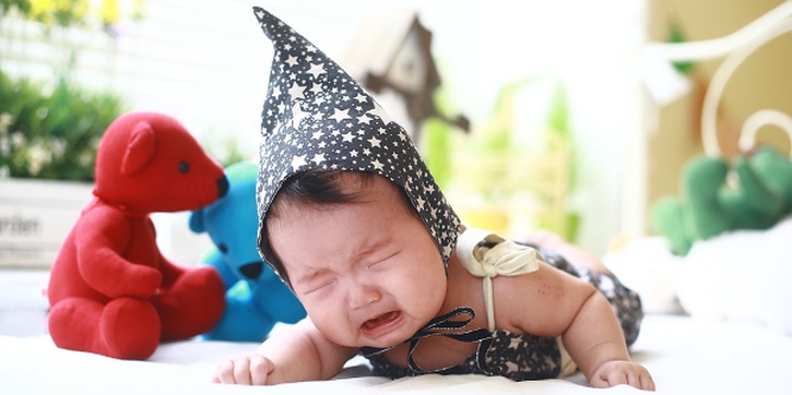 Bayi Juga Bisa Membuat Tangisan Palsu