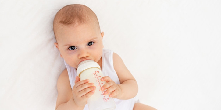 Rekomendasi Botol ASI Plastik yang Aman untuk Anak