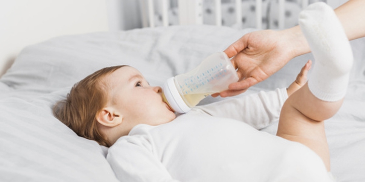 Waspada Dehidrasi pada Bayi Anda, Moms!