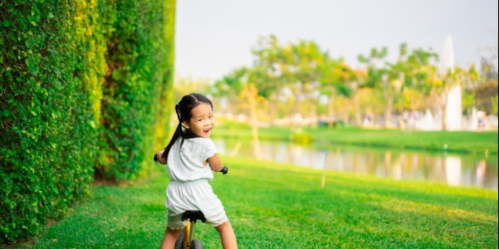 Balance Bike, Cara Seru Latih Motorik dan Sensorik Anak