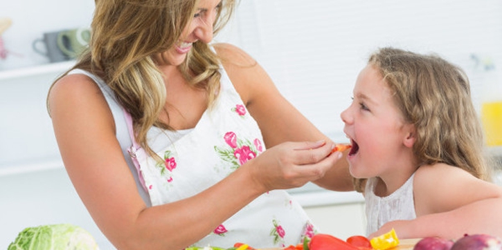 Moms, Berikan Makanan Ini agar Gigi Anak Selalu Sehat