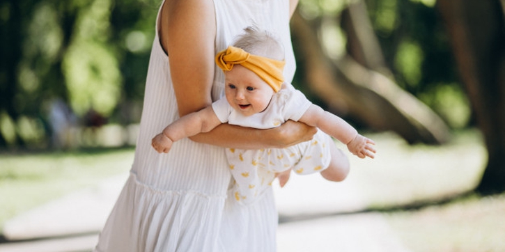 Awas! Ini Dampak Stimulasi Berlebihan pada Bayi, Moms